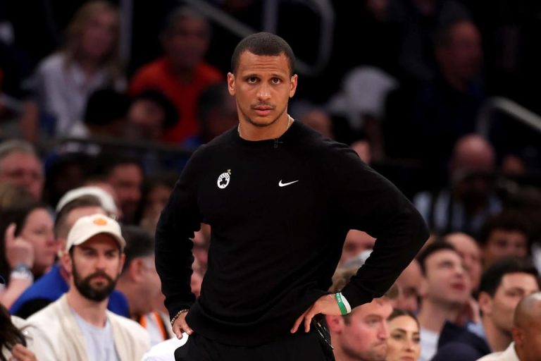Celtics' Answer To Offseason Conundrum Comes Down To These Factors