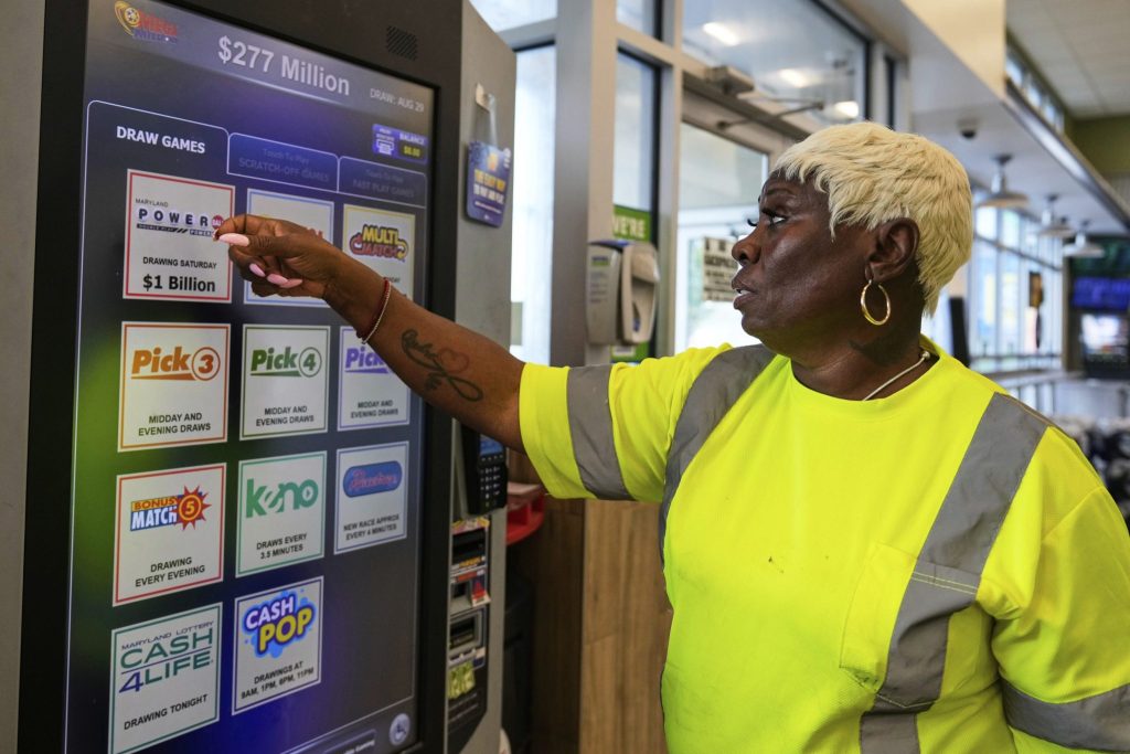 You Could Buy A $1 Billion Powerball Ticket This Labor Day Weekend