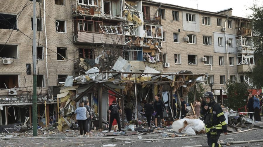 Russia Hits Southern Ukraine With 'massive' Aerial Strikes Overnight, Killing At Least 1