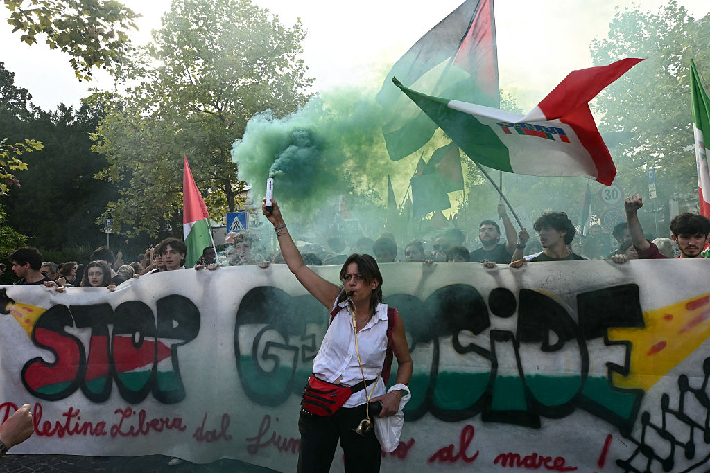 Gaza Protest Gathers During Venice Film Festival But Police Say They’ll Stop Demonstrators From Entering Festival Center; See Pictures