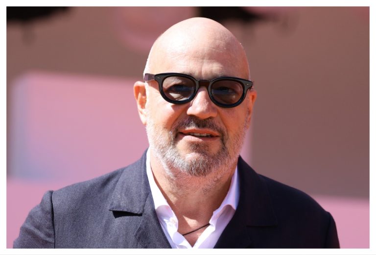 Gianfranco Rosi On His Naples Set ‘Below The Clouds’: ‘There Is A Spirit Of Civil Resistance’