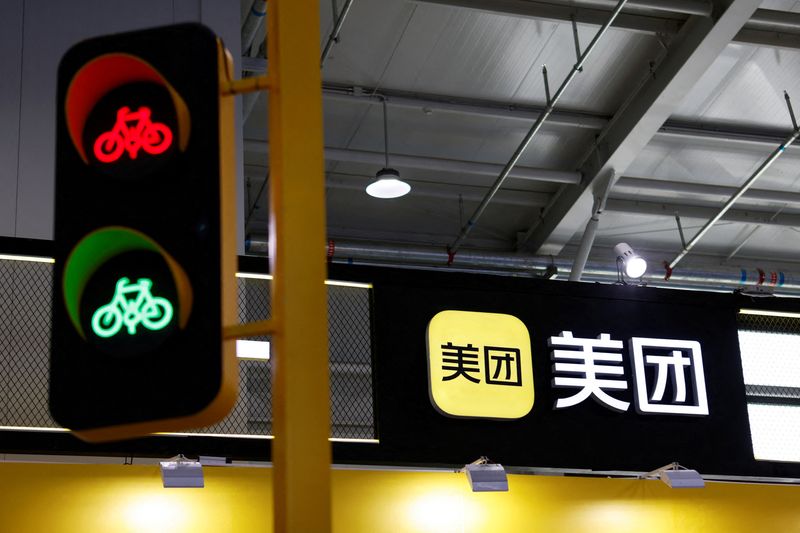 China Manufacturing Activity Shrinks For Fifth Straight Month In August