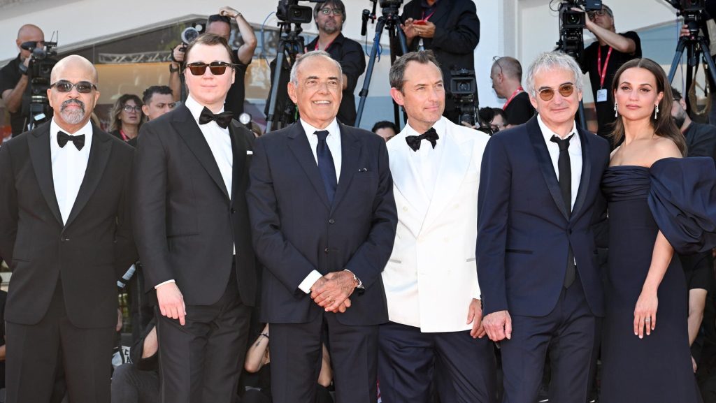 Jude Law Starrer ‘The Wizard Of The Kremlin’ Demands Nearly 12 Minute Ovation – Venice Film Festival