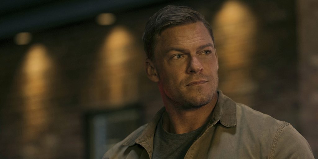 Alan Ritchson Teases Reacher Season 4's "Best Fight Ever"