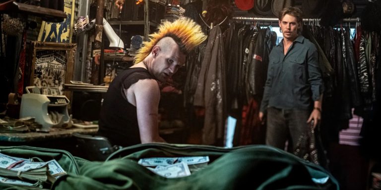 Caught Stealing: 7 Major Differences Between The Book And Movie