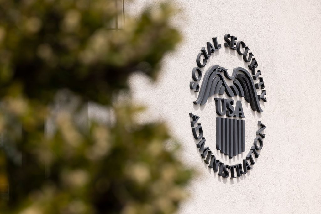 SSA Whistleblower’s Resignation Email Mysteriously Disappeared From Inboxes