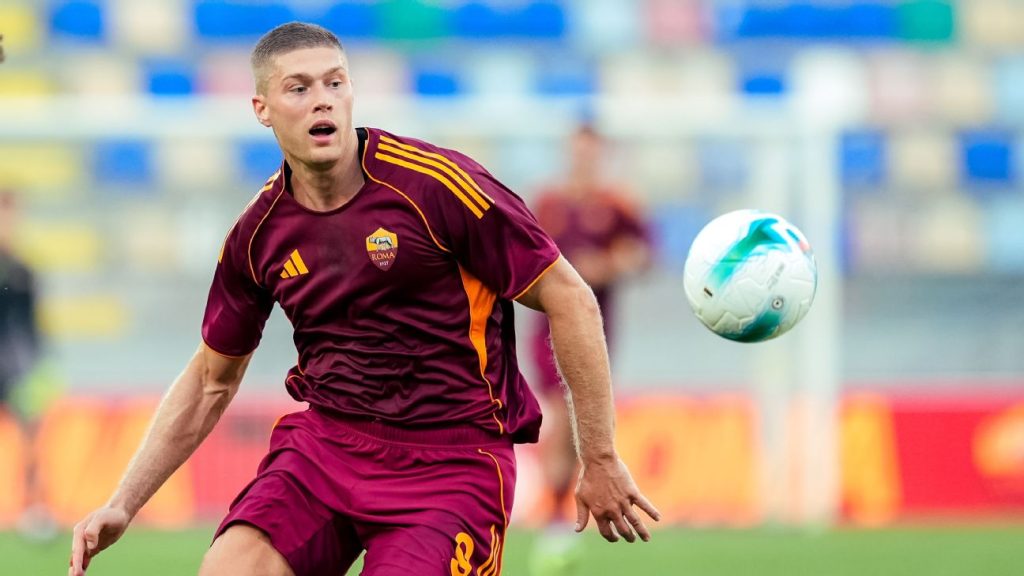 Transfer Rumors, News: Dovbyk To Newcastle As Isak Joins Liverpool?