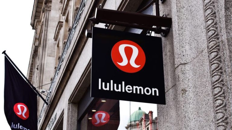 Lululemon Shares Seen Fairly Valued As Near Term Momentum Remains Weak