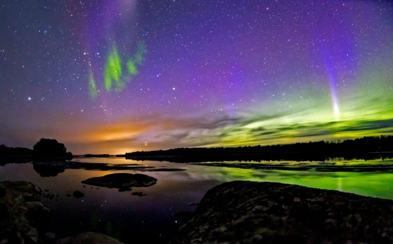 Where Can You See The Northern Lights In The US Beyond Alaska?