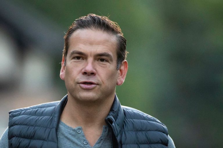 Lachlan Murdoch’s Control Of Fox And News Corp