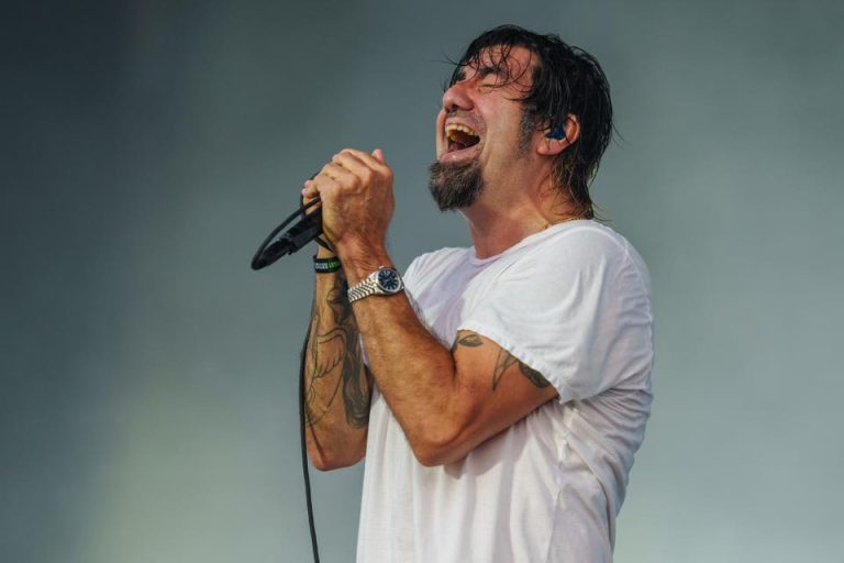 Deftones Return To No