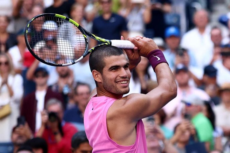 Carlos Alcaraz Swings Between Tennis And Golf At U.S