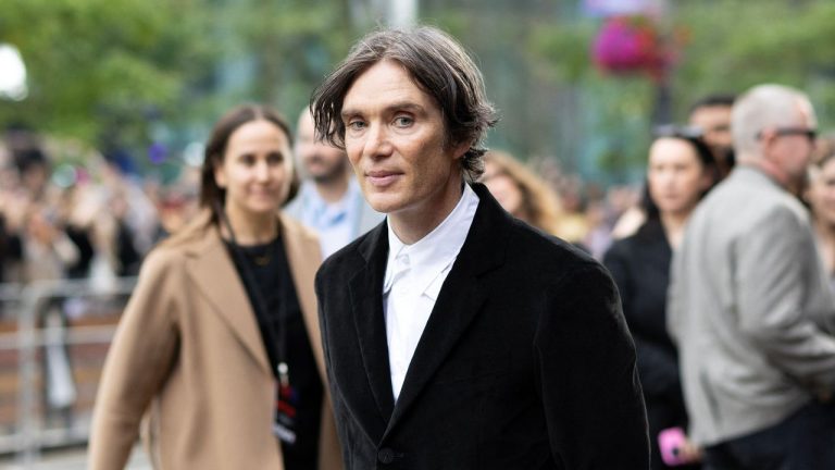 Cillian Murphy Commissioned His Own Suit For The TIFF Red Carpet
