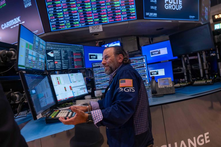 Treasury Yields Hit 5 Month Low As Investors Bet Jobs Report Guarantees Rate Cuts
