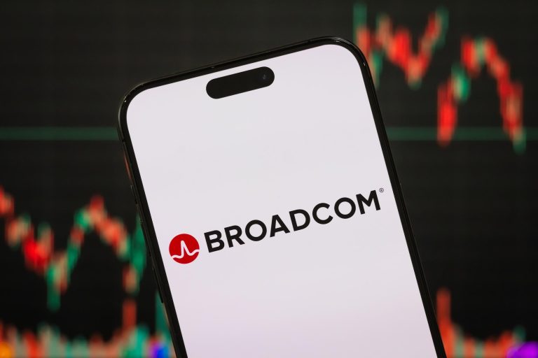 Broadcom Stock Soars As Wall Street Cheers AI Chips As ‘leading Alternative’ To Nvidia