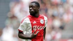 Sunderland In Brobbey Talks & Agree Geertruida Loan