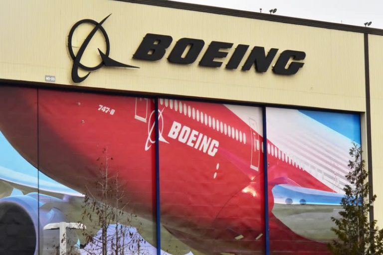 Australia's Macquarie AirFinance Buys 30 Boeing 737 8 Aircraft In Second Order