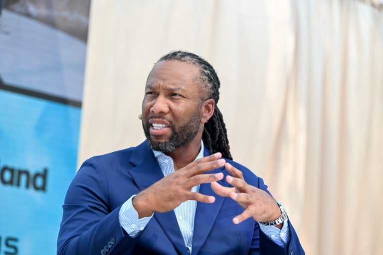 How Playing Chess Helped NFL Star Larry Fitzgerald Slow Down His Thoughts While Managing ADHD And Level Up His Investing Game