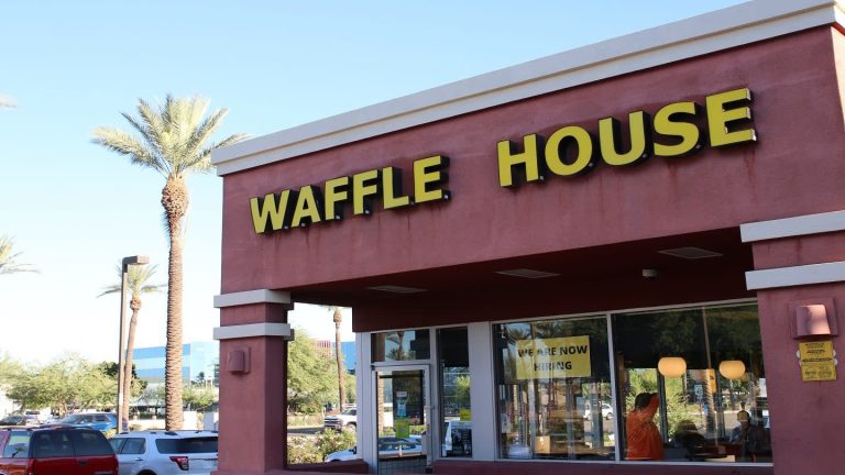 Waffle House Partners DoorDash For Overnight Delivery Service In US