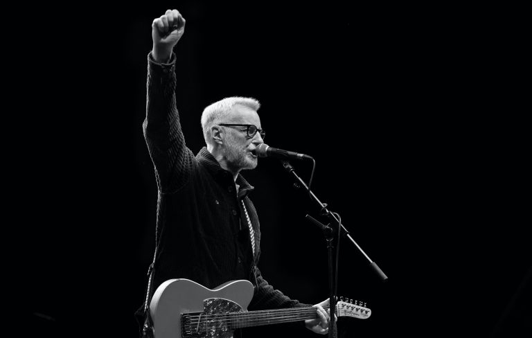Billy Bragg Shows Solidarity With Palestinians On New Single ‘Hundred Year Hunger’