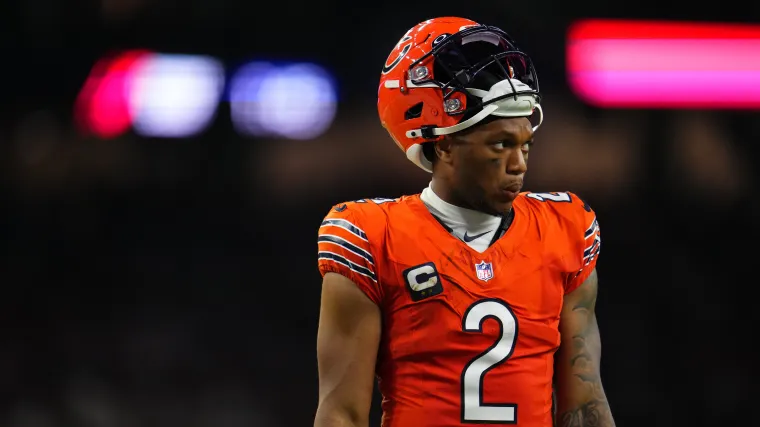 DJ Moore Injury Updates: Latest News On Bears Wide Receiver's Status After Scary Hit