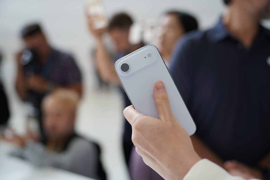 Here’s Everything You Need To Know About Preordering The 2025 IPhone Lineup