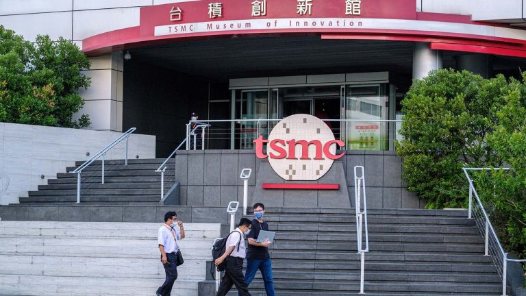 TSMC Hits Record 70% Foundry Market Share, Making A Synapse Singeing $30