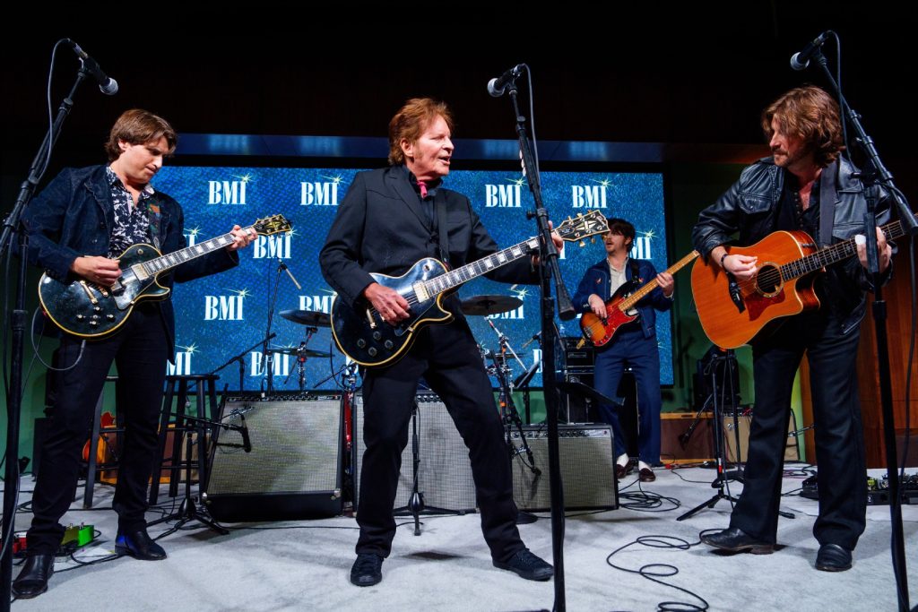 Lainey Wilson, Jesse Welles Sing For John Fogerty At Nashville’s Coolest Industry Hang