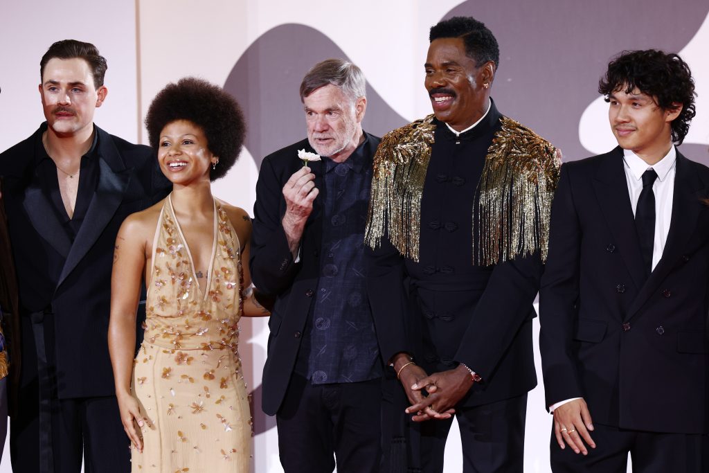 Colman Domingo Gets Emotional, Leads ‘Gus!’ Chant as Gus Van Sant’s ‘Dead Man’s Wire’ Earns 11 Minute Venice Ovation
