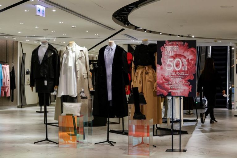 Hong Kong Retail Sales Up 1