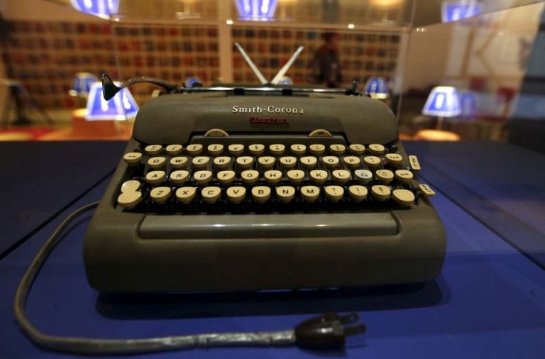 Ruth Weiss, The Centenarian Who 'waged War With Her Typewriter', Dies At 101