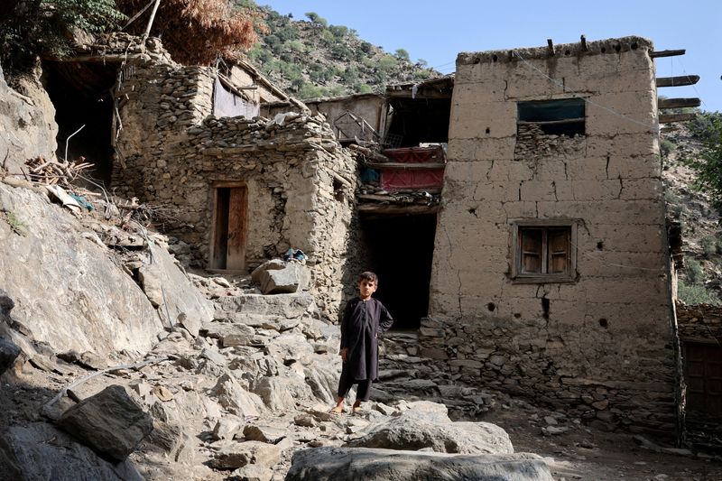 Afghan Earthquake Survivors Refuse To Return To Villages, Fearing Landslides