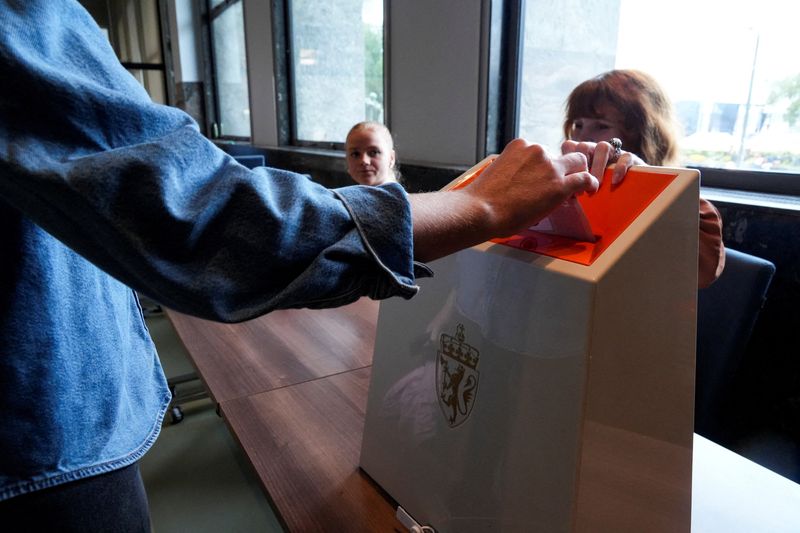 Norway Ruling Labour Party Wins Reelection While Populists Score Gains