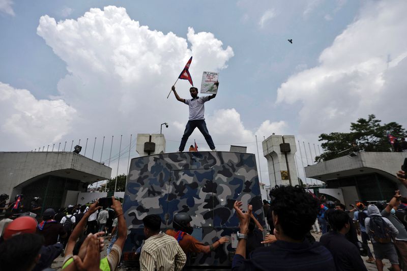 Nepali Police Fire Tear Gas And Rubber Bullets At Protesters Outside Parliament