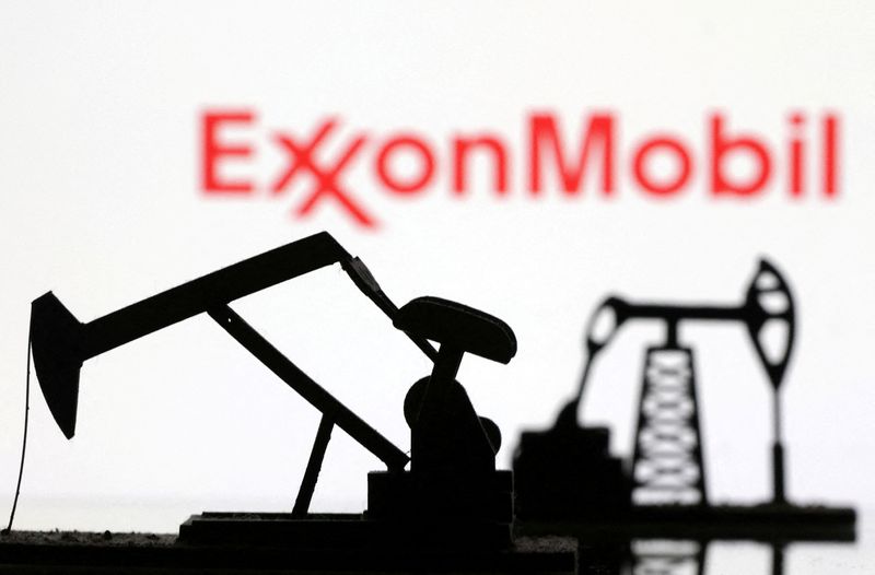 Exxon Expects EU To Sign Long Term US Gas Deals, FT Reports
