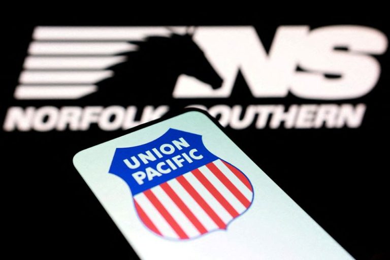 Union Pacific CEO Held Talks With Trump On $85 Billion Plan To Buy Norfolk