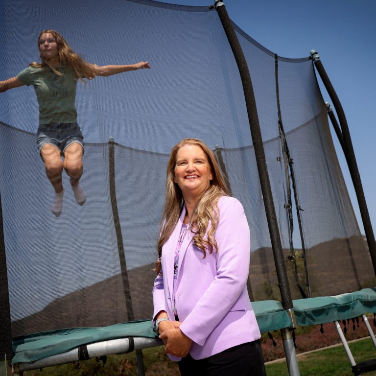Jean Twenge Is Still Warning Parents About Teens And Screen Time