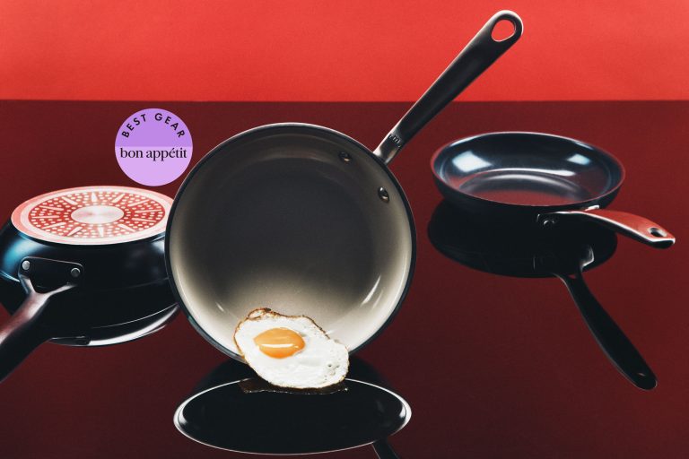Best Nonstick Pans: Expert Recommendations For At Home Chefs (2025)