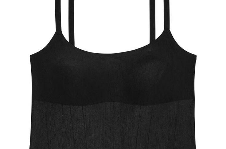 Taylor Swift Wore A Victoria’s Secret Corset Out To Dinner – Get The Look Here