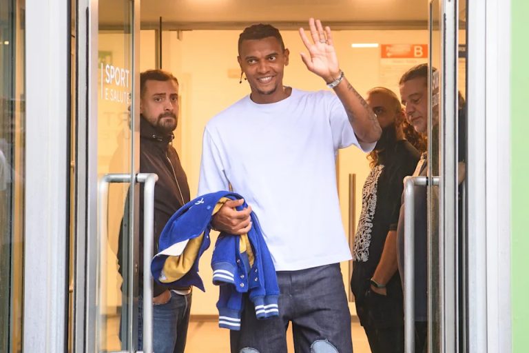 Inter Signs Akanji On Loan From Manchester City To Tackle Defensive Issues