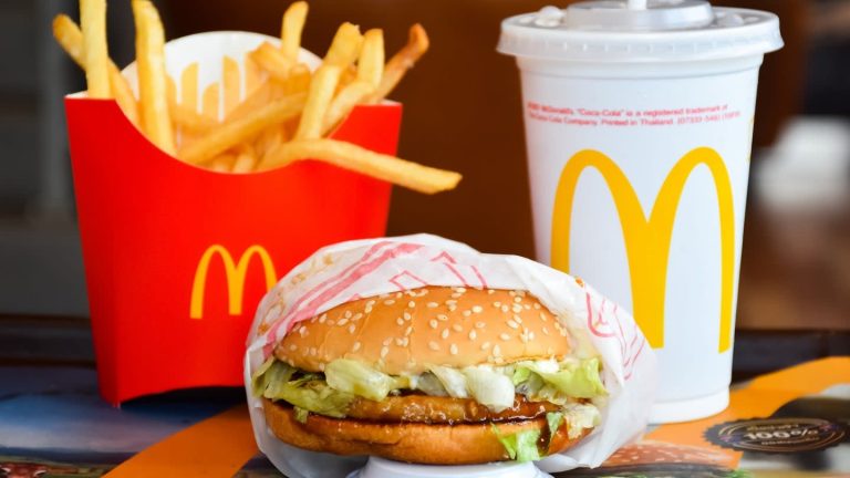 McDonald’s Quits National Restaurant Association Over Wage Dispute
