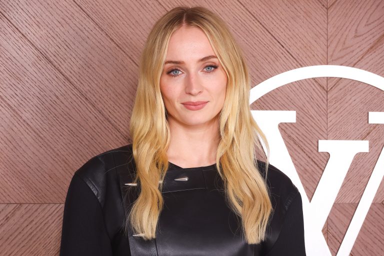 Amazon Confirms Sophie Turner As Lara Croft In Live Action Tomb Raider Series
