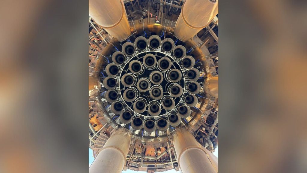 33 Hungry SpaceX Raptors From Below | Space Photo Of The Day For Sept