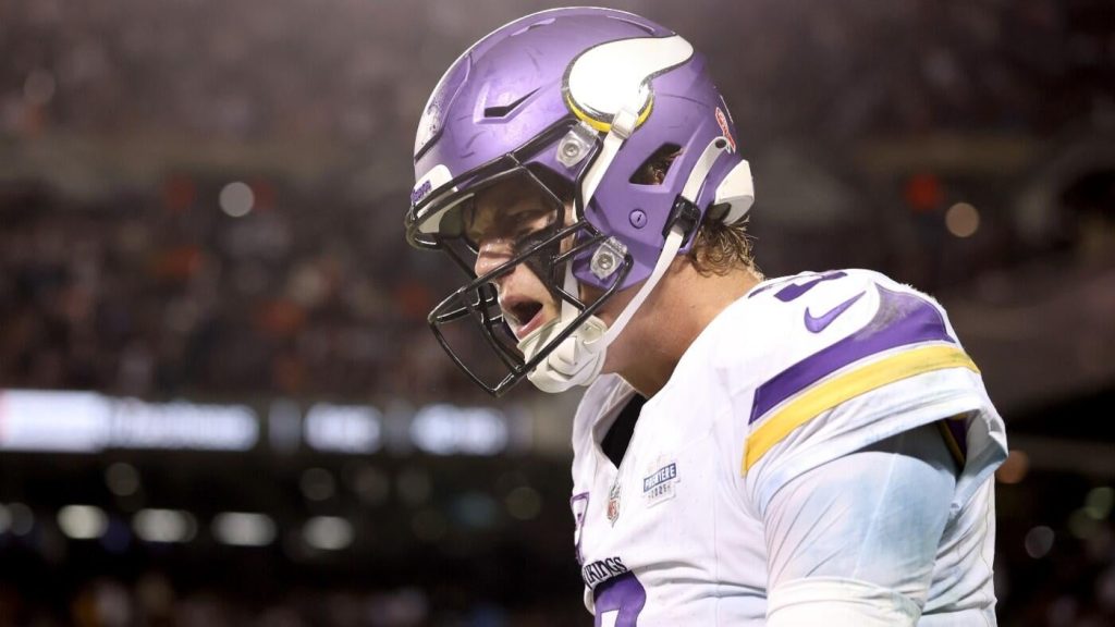 NFL Week 1 Grades: Vikings Get 'B ' For Comeback Win Over Bears; Bills Earn 'B+' For Wild Win Over Ravens