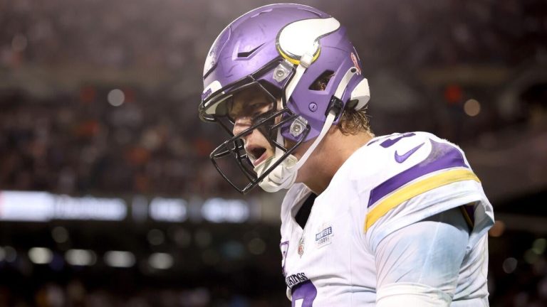 NFL Week 1 Grades: Vikings Get 'B ' For Comeback Win Over Bears; Bills Earn 'B+' For Wild Win Over Ravens