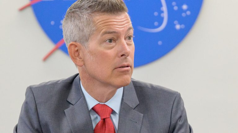 NASA’s Acting Chief “angry” About Talk That China Will Beat US Back To The Moon