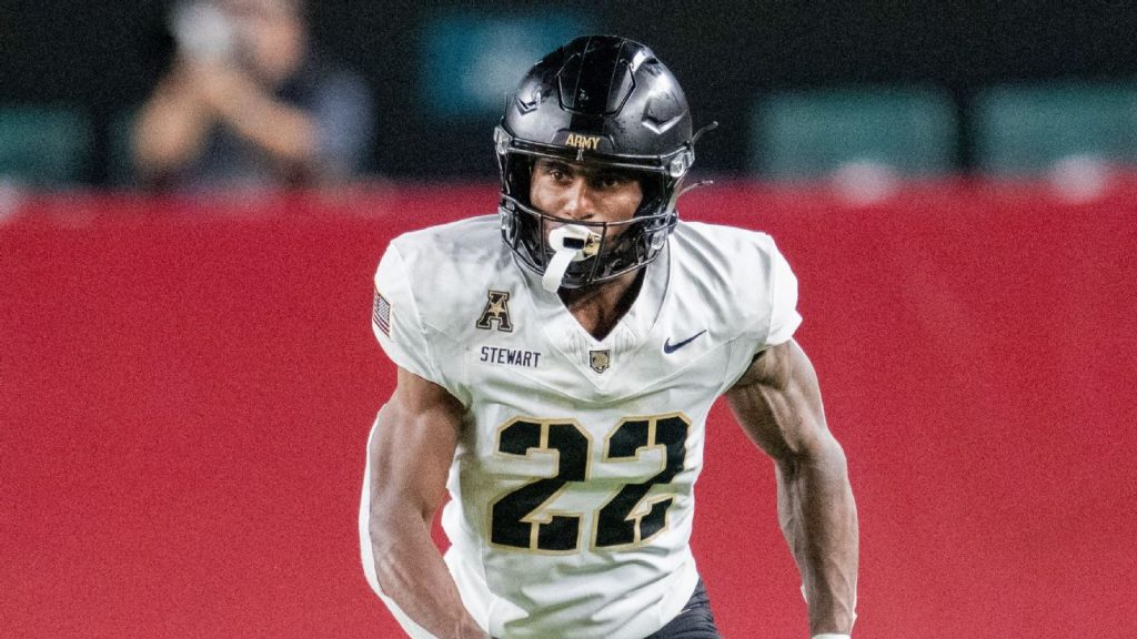 Army Player Rescues Man From Burning Vehicle