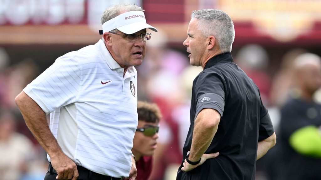 To Call Plays Or Not To Call Plays ..