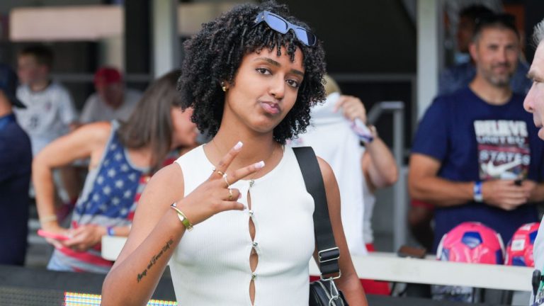 10 Of The Top Women's Transfers: Yohannes, Thompson, Clinton, More