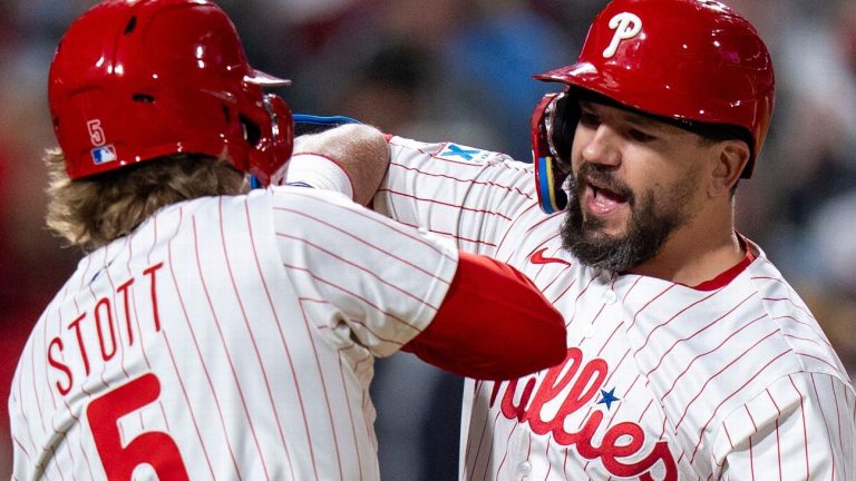 Phillies' Schwarber 1st In NL To Reach 50 Homers